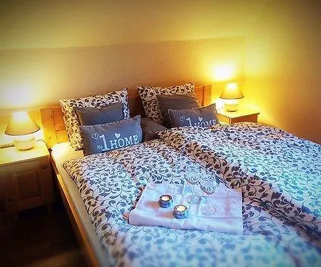 Gostisce Uh- Planica 2* Rateče