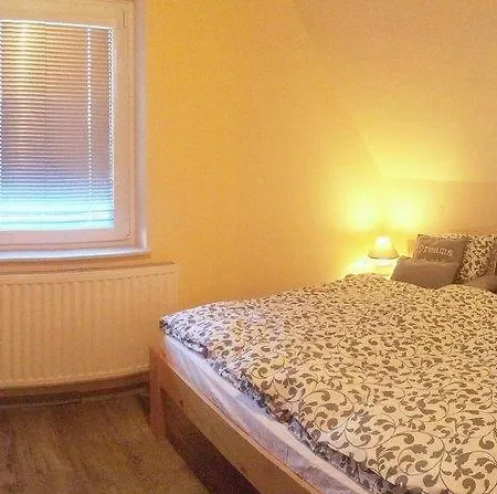 Gostisce Uh- Planica 招待所 2*